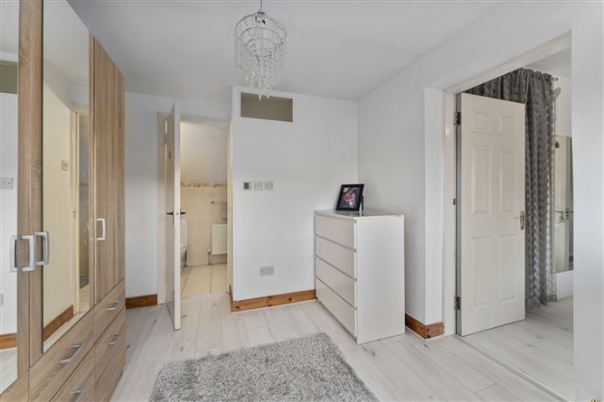 Photo 20 of 32 — 4 Pineview, Commons Road, Navan, Meath