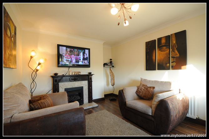 Photo 7 of 15 — 22 MOATVIEW AVENUE, Clonshaugh, Dublin 17