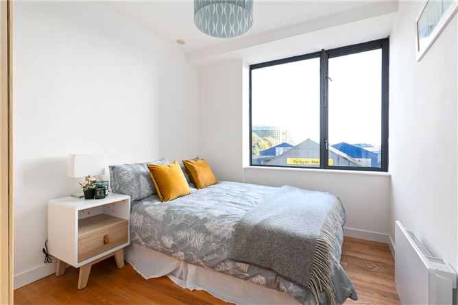 46 Longmeadows, Conyngham Road, Please Dublin 8