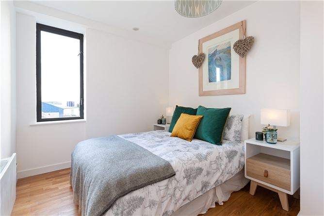 46 Longmeadows, Conyngham Road, Please Dublin 8