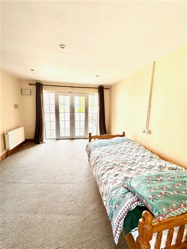 5 Carn Dun , Clones, Monaghan