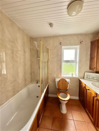 5 Carn Dun , Clones, Monaghan