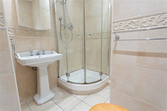 75 The Elms, Mount Merrion Avenue, Mount Merrion, Blackrock, Co. Dublin