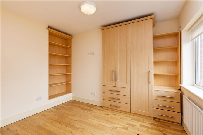 43 Gainsborough Park, Malahide, Co. Dublin