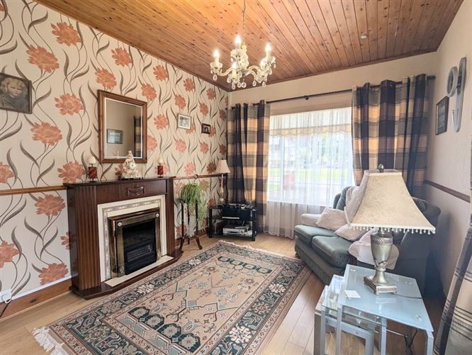 4 Clonaslee, Nenagh, Co. Tipperary