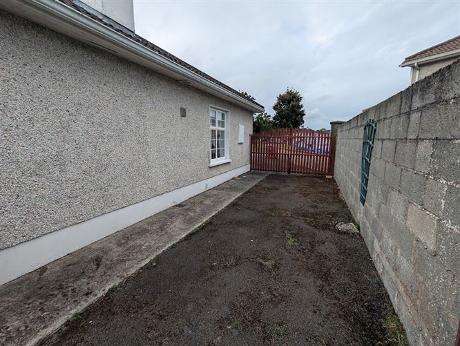 4 Clonaslee, Nenagh, Co. Tipperary