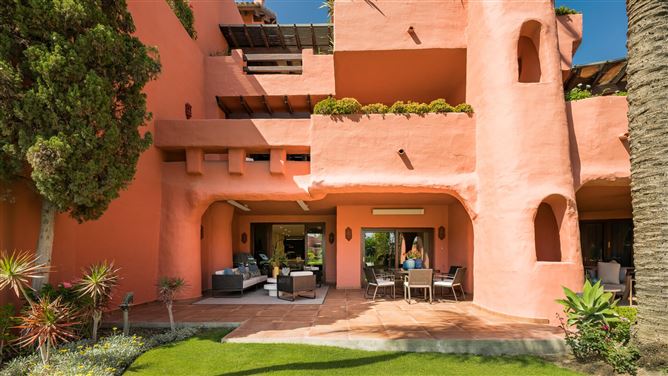 Spain, Estepona, - COSTA-01067P