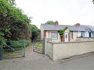 Main image of 2 Deansrath Cottages