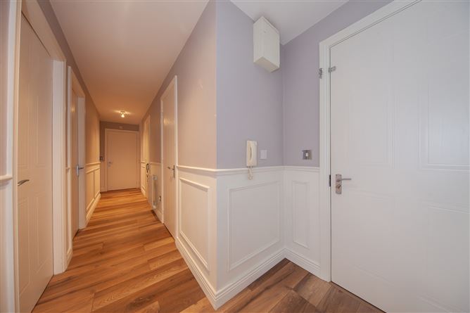 Block E, 300 Castleforbes Square, IFSC, Dublin 1