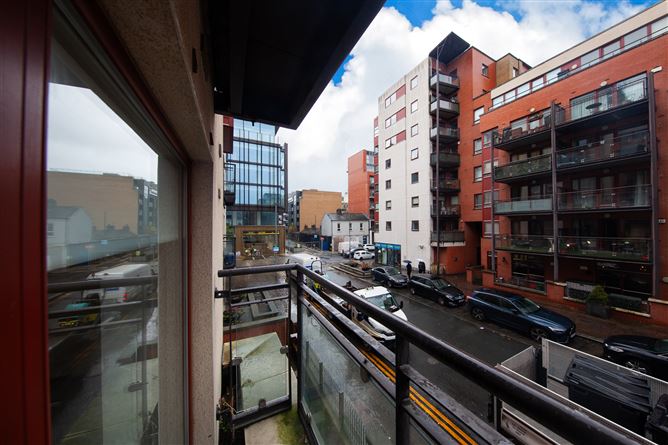 Block E, 300 Castleforbes Square, IFSC, Dublin 1
