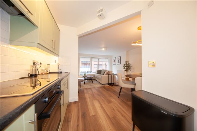 Block E, 300 Castleforbes Square, IFSC, Dublin 1