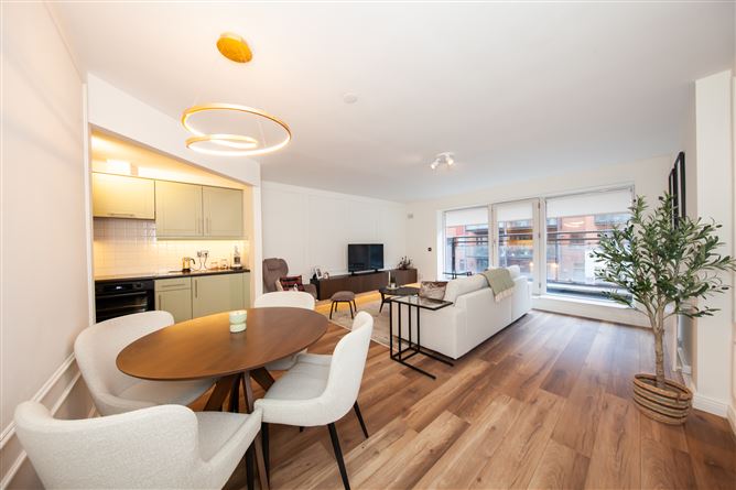 Block E, 300 Castleforbes Square, IFSC, Dublin 1