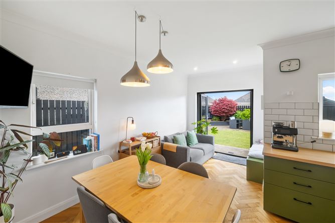 3 Marine Crescent, Blackrock Cove, Blackrock, Co. Louth