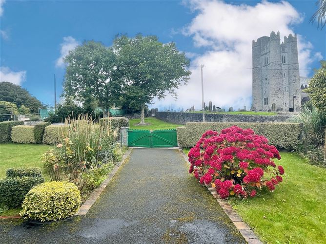 1 MacCullens Close, Lusk, County Dublin