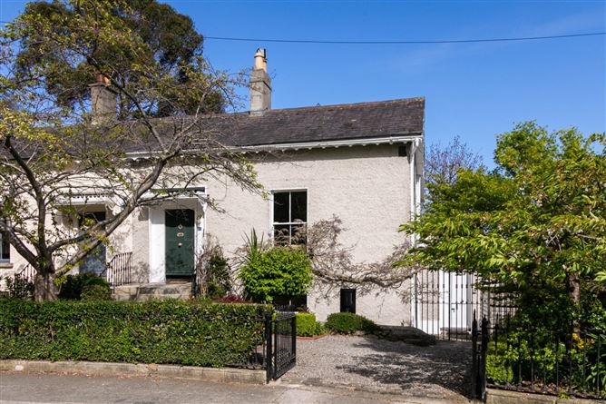 21 Waltham Terrace, Blackrock, Co. Dublin