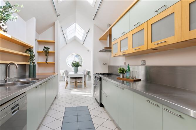 21 Waltham Terrace, Blackrock, Co. Dublin