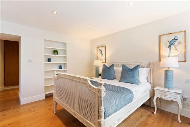 21 Waltham Terrace, Blackrock, Co. Dublin