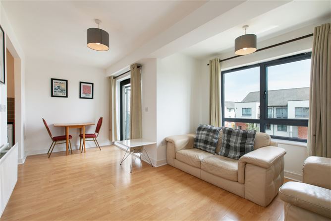 15 Rosse Court Terrace, Lucan, Co. Dublin