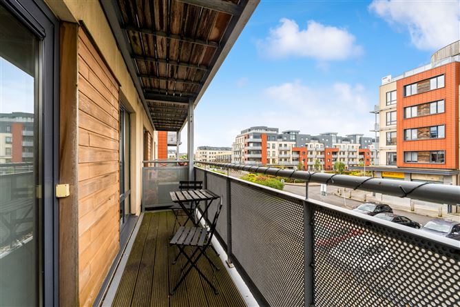 2 Compass Court North, Royal Canal Park, Dublin 15