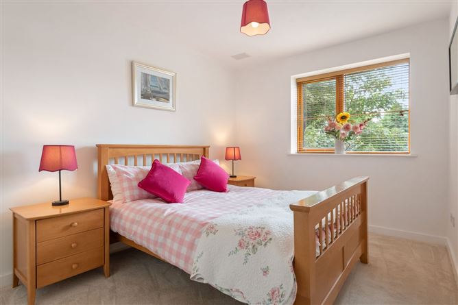 225 Neptune House, Islandbridge, Dublin 8