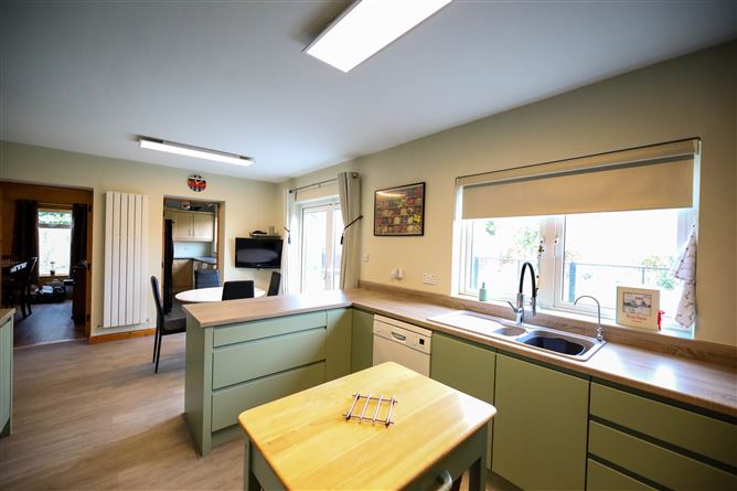 52 Grove Park, Mountmellick, Laois