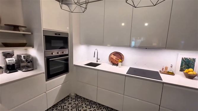 Apartment 18, Block B, Hanover Dock, Dublin 2, Grand Canal Dk, Dublin 2, D02W659
