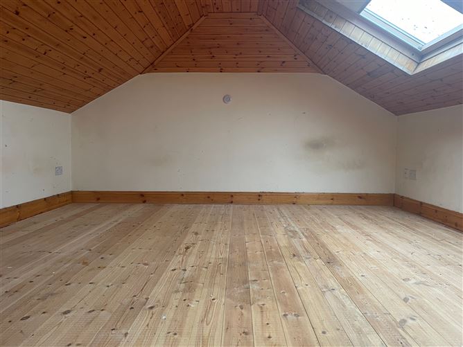 38 Deerhaven Avenue, Clonee,   Dublin 15