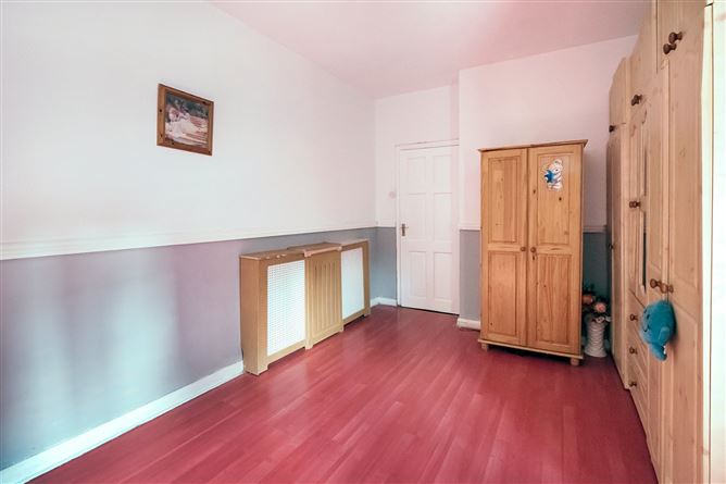 7 Coombe Court, Dublin 8