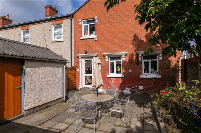 7 Coombe Court, Dublin 8