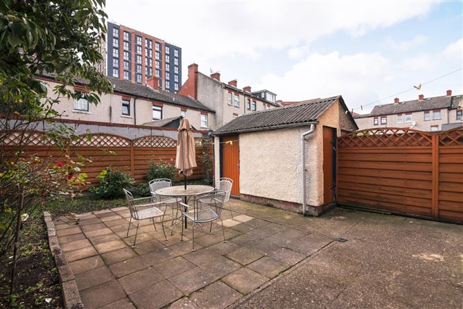 7 Coombe Court, Dublin 8