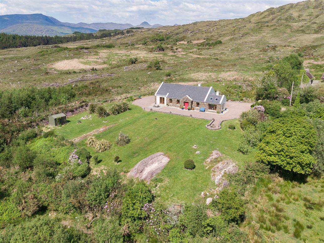 Suaimhneas, Direenaclaurig, Sneem, Co. Kerry
