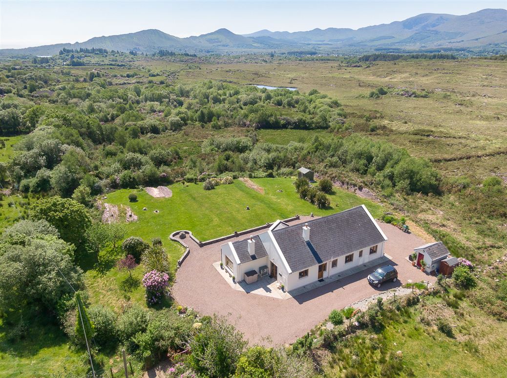 Suaimhneas, Direenaclaurig, Sneem, Co. Kerry