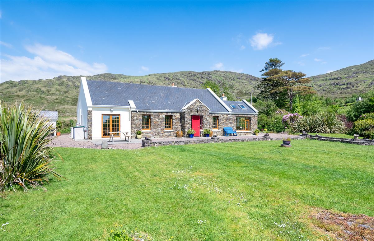 Suaimhneas, Direenaclaurig, Sneem, Co. Kerry