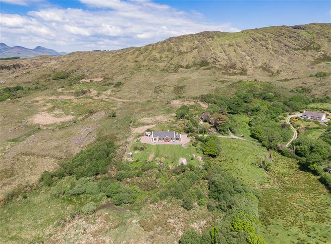Suaimhneas, Direenaclaurig, Sneem, Co. Kerry