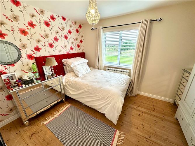 98 Fairways, Tubbercurry, Co. Sligo