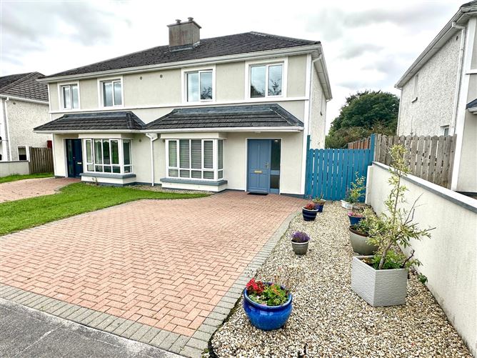 98 Fairways, Tubbercurry, Co. Sligo