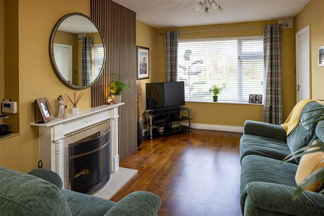 2 The Crescent, Seatown Park, Swords, County Dublin