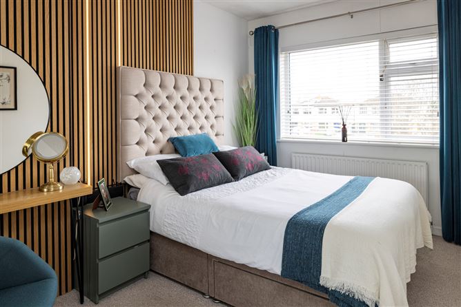 2 The Crescent, Seatown Park, Swords, County Dublin