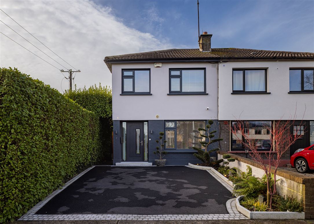 2 The Crescent, Seatown Park, Swords, County Dublin