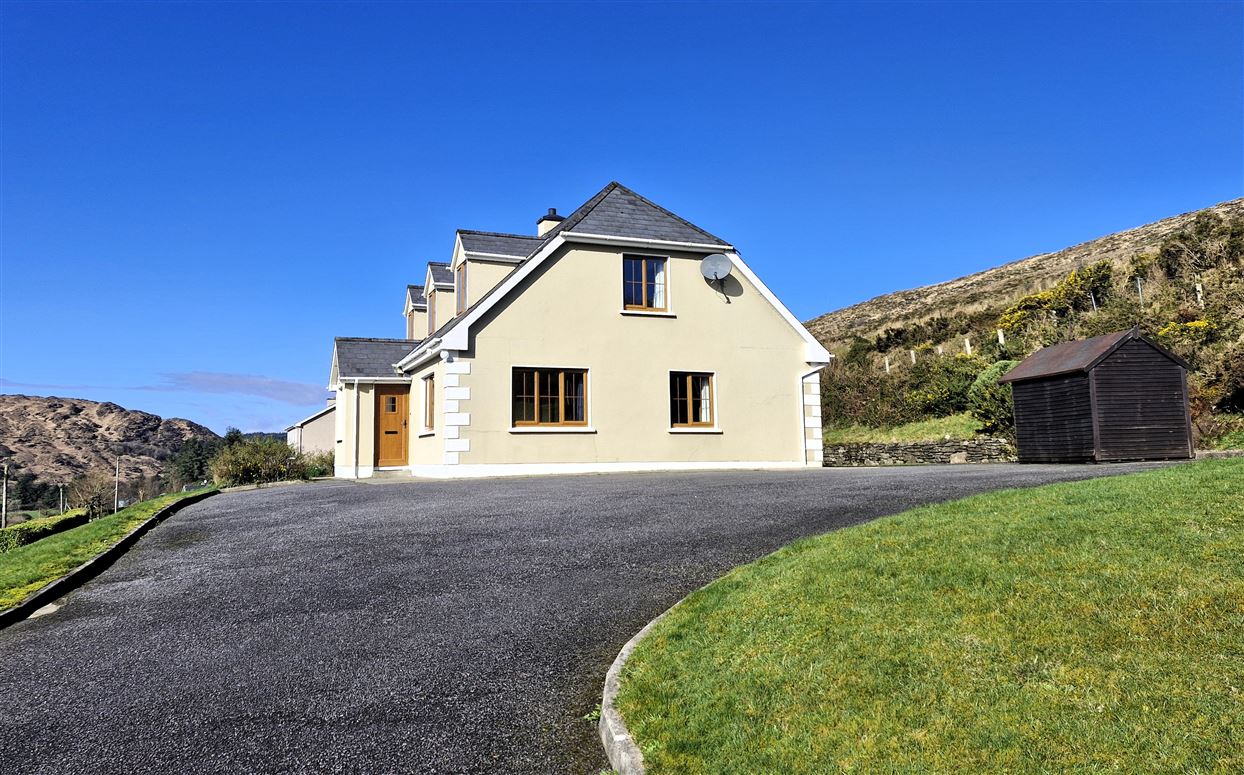 Coolnoohill, Kilgarvan, Kerry