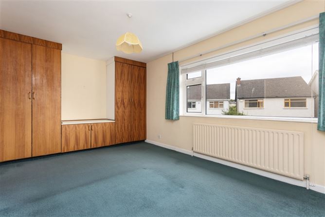 13 Marine Court, Sandycove, Co. Dublin