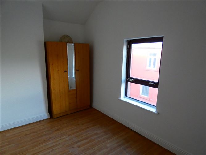 11 St Josephs Place, Off Prussia Street, Stoneybatter, Dublin 7