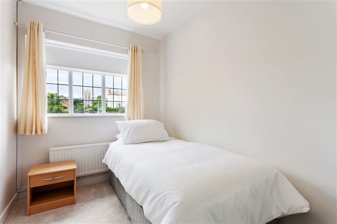 9 Harbour View, Howth,   County Dublin