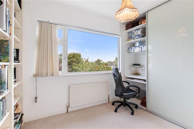 18 Pine Valley Drive, Rathfarnham, Dublin 14
