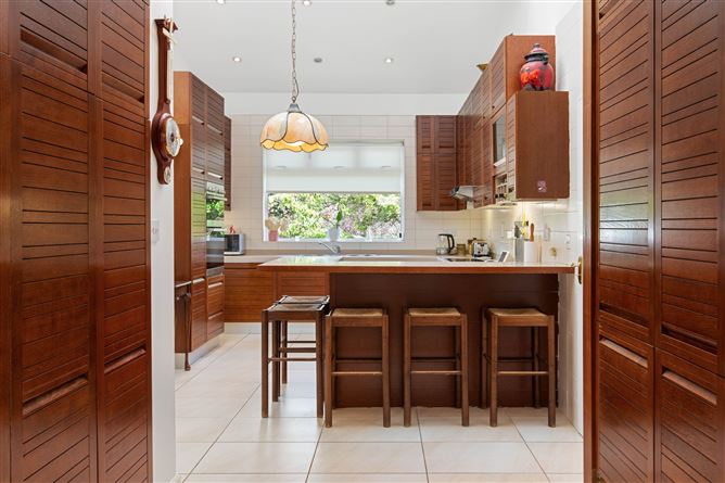 18 Pine Valley Drive, Rathfarnham, Dublin 14