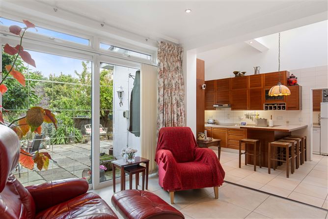 18 Pine Valley Drive, Rathfarnham, Dublin 14