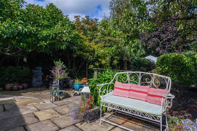 18 Pine Valley Drive, Rathfarnham, Dublin 14