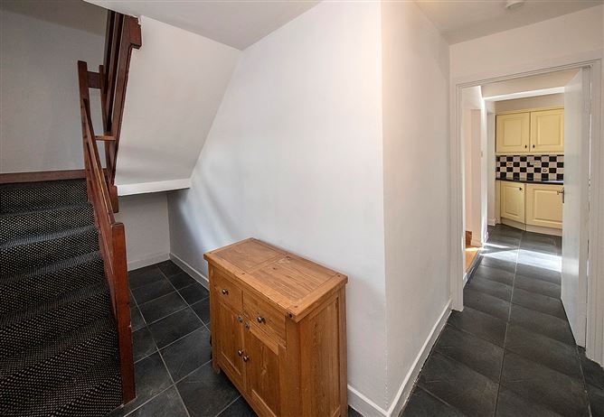An Teach Ban, 41 Mitchel Street, Dungarvan, Co. Waterford