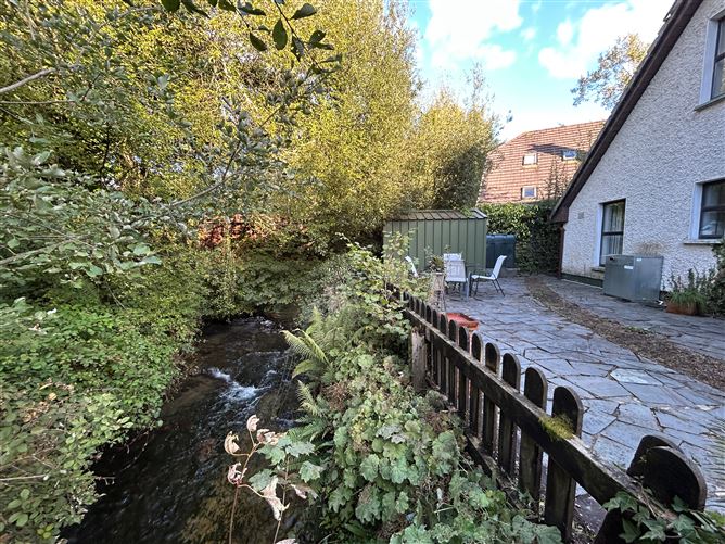 14 Willowcliff, Ballina, Tipperary