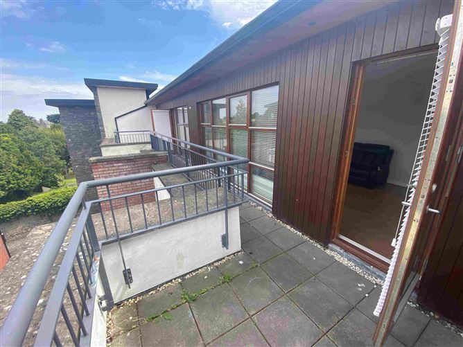 Saint Canices Square, Finglas, Dublin 11